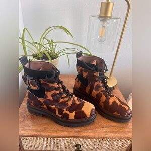 Louise et Cie Saliha3 Combat Boots Caramel Brown Multi Cow Hair Leather 7 1/2